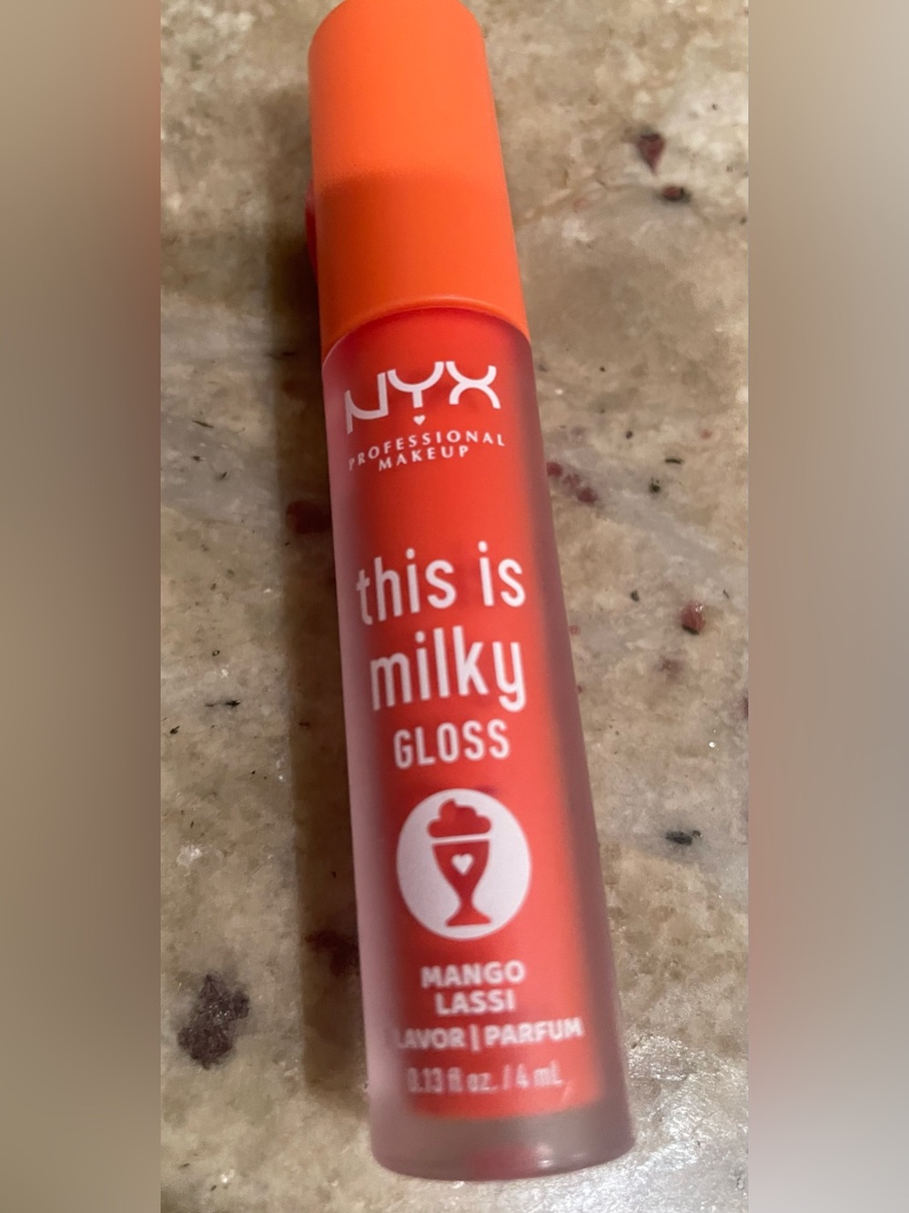 🎉🎉 NYX This Is Milky Gloss Mango Lassi - Vibrant Orange Gloss